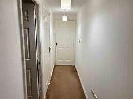 East London Apartment Near Station & Free Parking
