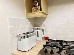 East London Apartment Near Station & Free Parking