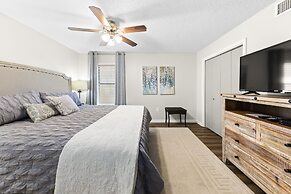 Phoenix Iv 4001 3 Bedroom Condo