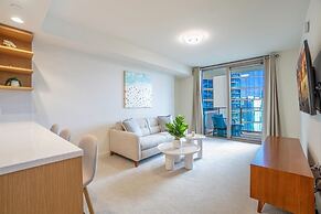 Sky Ala Moana 2307 1 Bedroom Condo by RedAwning