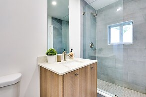 Spacious + Serene Miami Home: Walk to Metrorail!