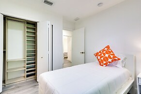 Spacious + Serene Miami Home: Walk to Metrorail!