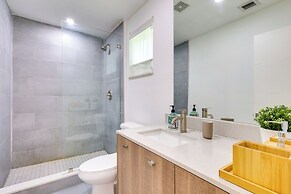 Spacious + Serene Miami Home: Walk to Metrorail!