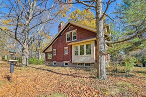 Near Downtown Cincinnati: Peaceful Retreat!