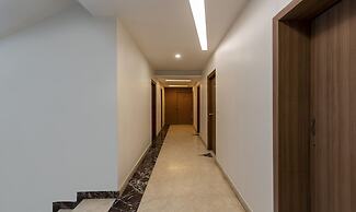 Smilestay Hiland Suites