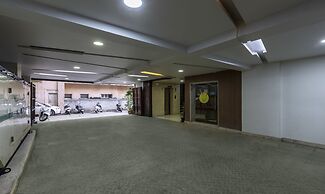 Smilestay Hiland Suites