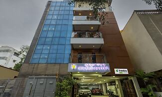 Smilestay Hiland Suites