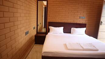 Smilestay Shree Jayaganga Arcade