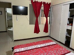 Friends Gather Hostal