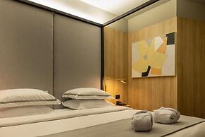Momax Hotel