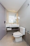 Momax Hotel