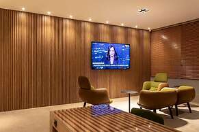Momax Hotel