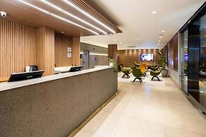 Momax Hotel