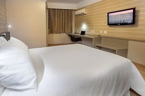 Momax Hotel