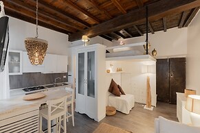 Piazza Navona 5 people - Savelli