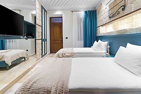 Belmondo Suites Old Town