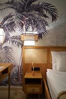 Belmondo Suites Old Town