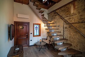 Belmondo Suites Old Town