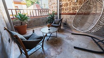 Belmondo Suites Old Town