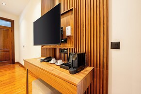 Belmondo Suites Old Town