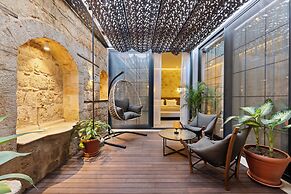 Belmondo Suites Old Town