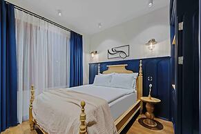 Belmondo Suites Old Town