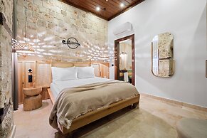 Belmondo Suites Old Town