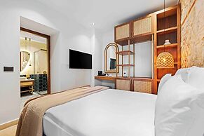 Belmondo Suites Old Town