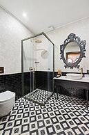 Belmondo Suites Old Town