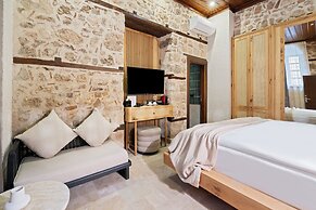 Belmondo Suites Old Town