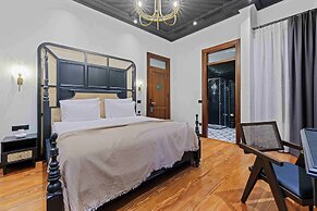 Belmondo Suites Old Town