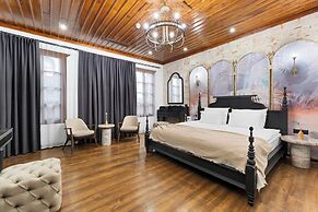 Belmondo Suites Old Town