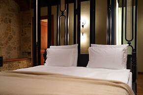 Belmondo Suites Old Town