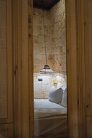 Belmondo Suites Old Town