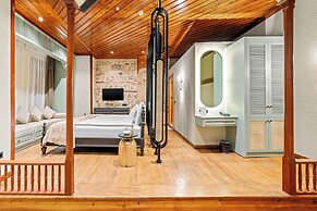 Belmondo Suites Old Town