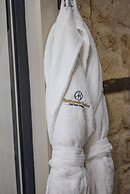 Belmondo Suites Old Town