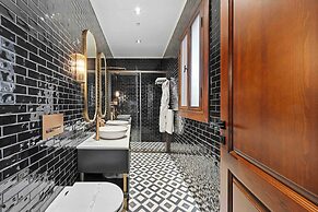 Belmondo Suites Old Town