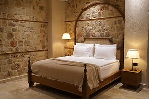 Belmondo Suites Old Town