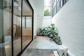 The Oasis Smart Villa