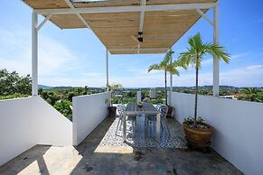 Pearl Seaview Villa with Private Gym