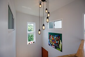 Pearl Seaview Villa with Private Gym