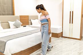 Daksh Eden Greenz -A Luxury Resort