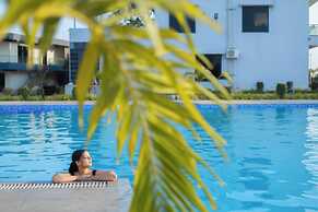 Daksh Eden Greenz -A Luxury Resort