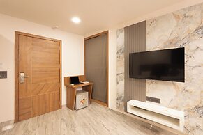 Daksh Eden Greenz -A Luxury Resort