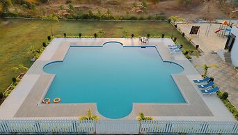 Daksh Eden Greenz -A Luxury Resort