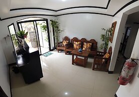 Amparo's Tourist Inn