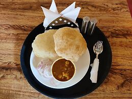 Tulin Heritage Bungalow