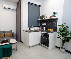 Neu Suites 3rdNvenue by Perfect Host