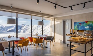Gogi Resort
