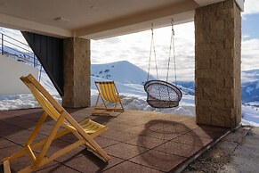 Gogi Resort